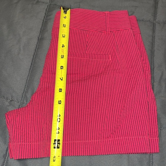 LOFT Ann Taylor Lot of 2 Size 0 Shorts.  1 NWT. 1 EUC. - Picture 6 of 15